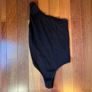 Black One Shoulder Bodysuit